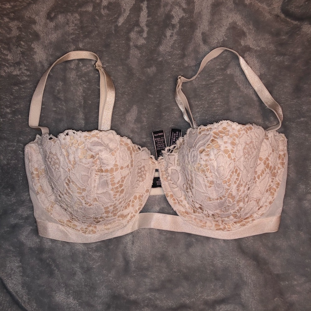 Victoria’s Secret Very Sexy Bra